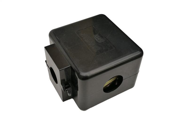 Y871M
